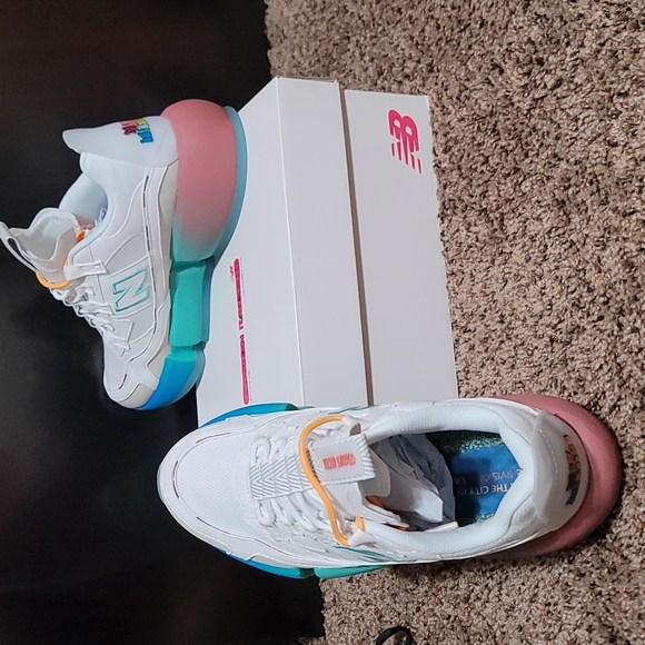 New Balance Vision Racer by Jaden Smith (Will Smith's Son) - Picture 6 of 8